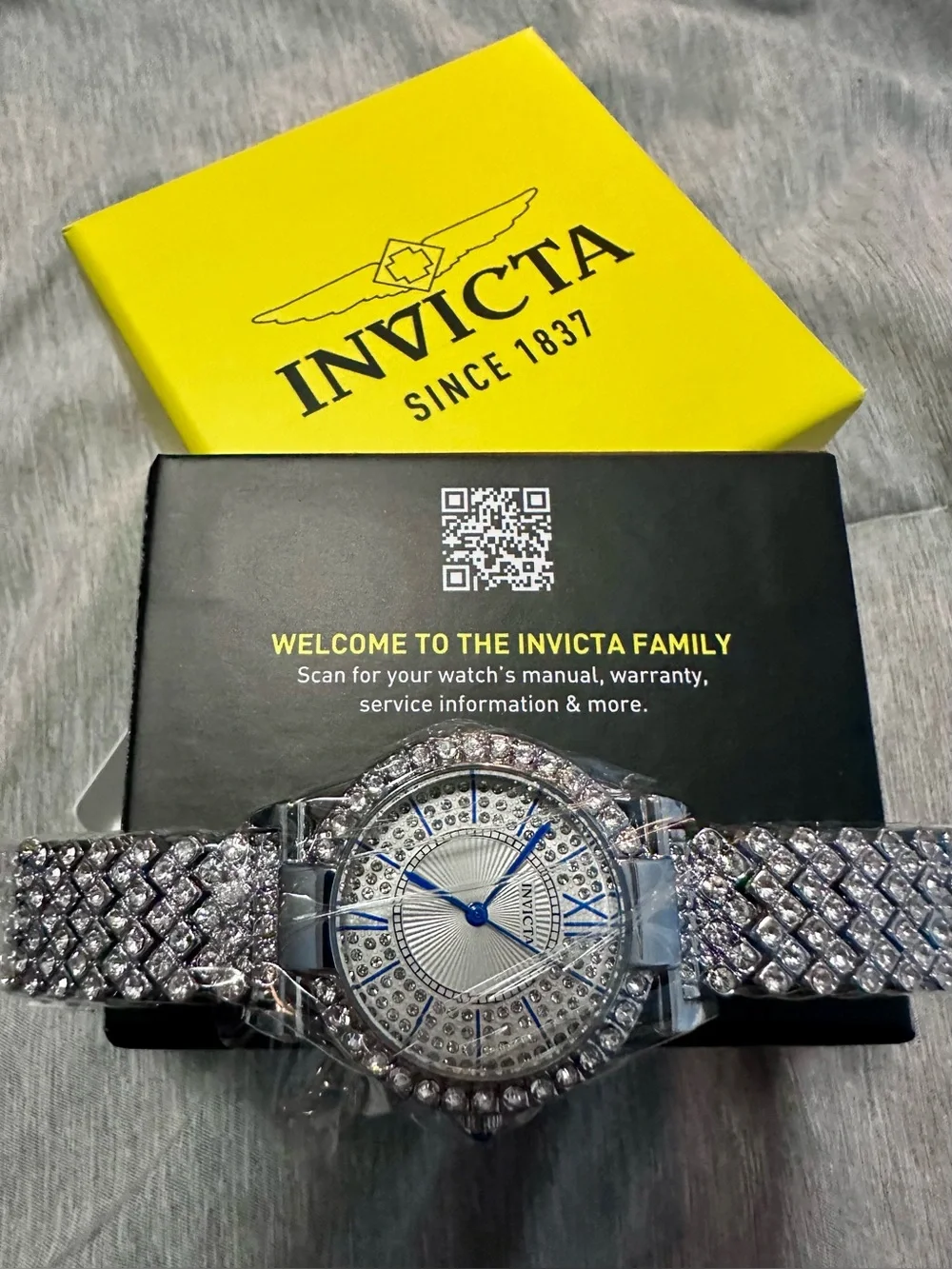 Invicta Celestial NWT Women's 70430 Silver Pavé Crystal Blue Numeral Watch w Box